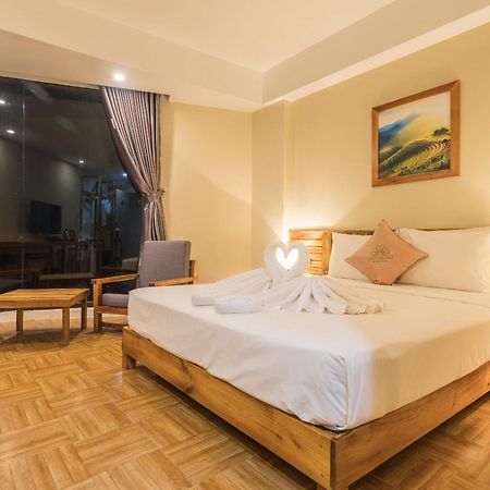Golden Daisy Hotel Phu Quoc Buitenkant foto