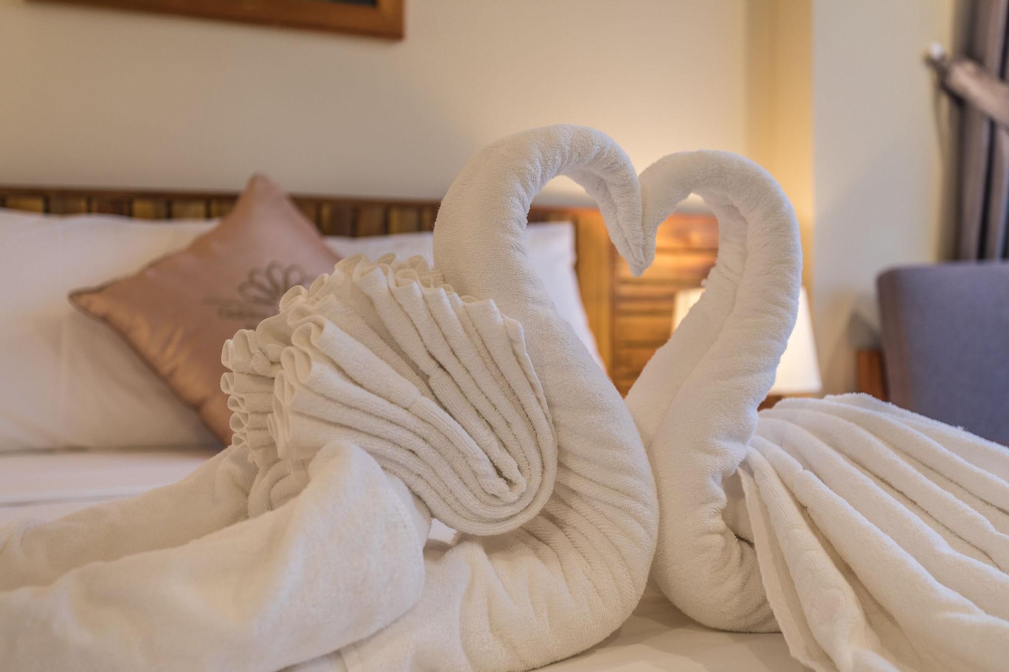 Golden Daisy Hotel Phu Quoc Buitenkant foto
