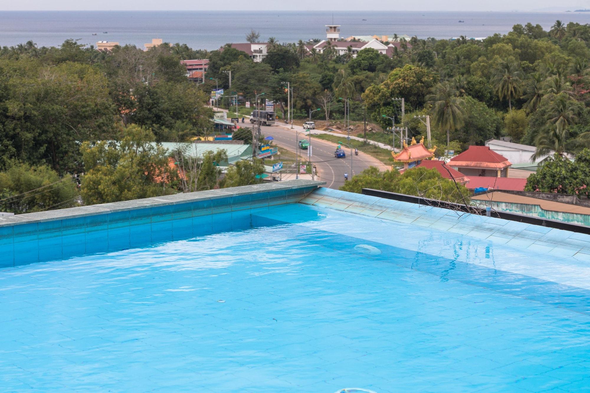Golden Daisy Hotel Phu Quoc Buitenkant foto